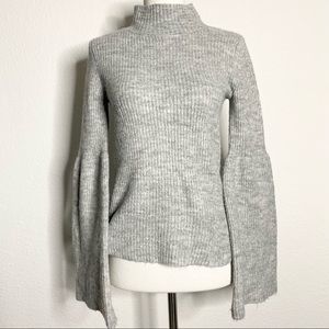 RACHEL ROY Gray Flared Sleeve Sweater